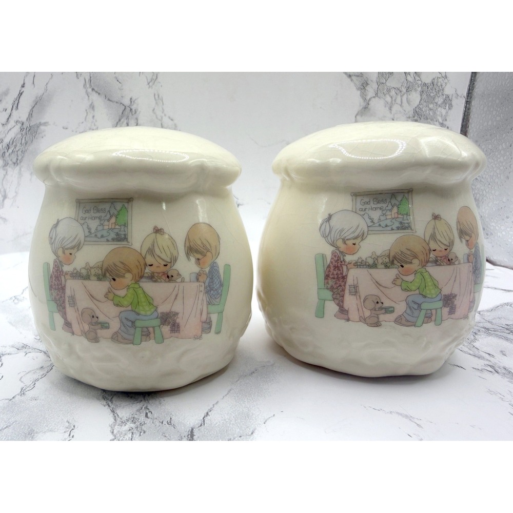 Vintage 1994 Precious Moments Salt Pepper Shakers Pair 3 Inch Ceramic